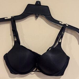 NWT Victoria's Secret Very Sexy Black Push-Up Bra 34B